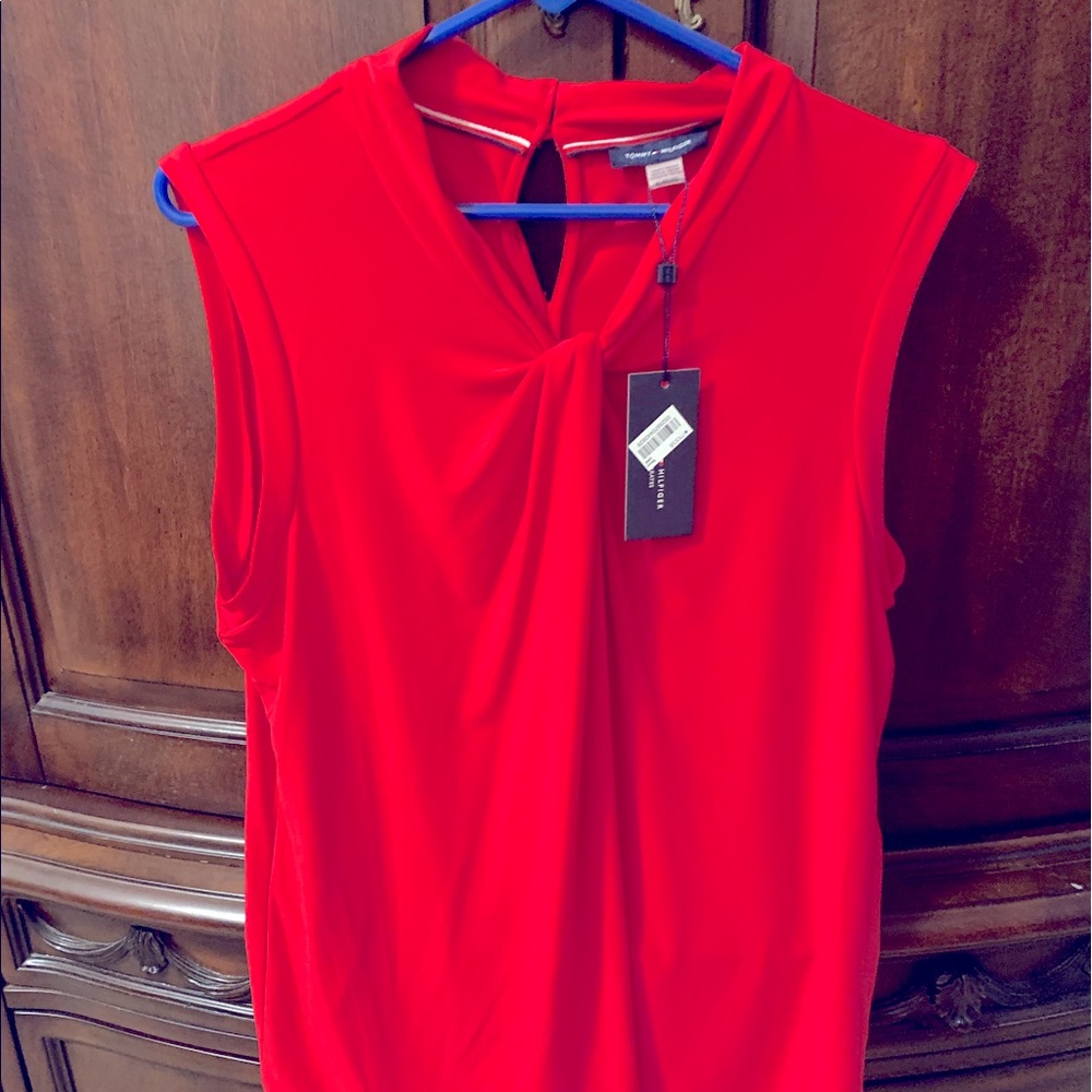 🆕 Tommy Hilfiger ❤️ Sleeveless top 💙